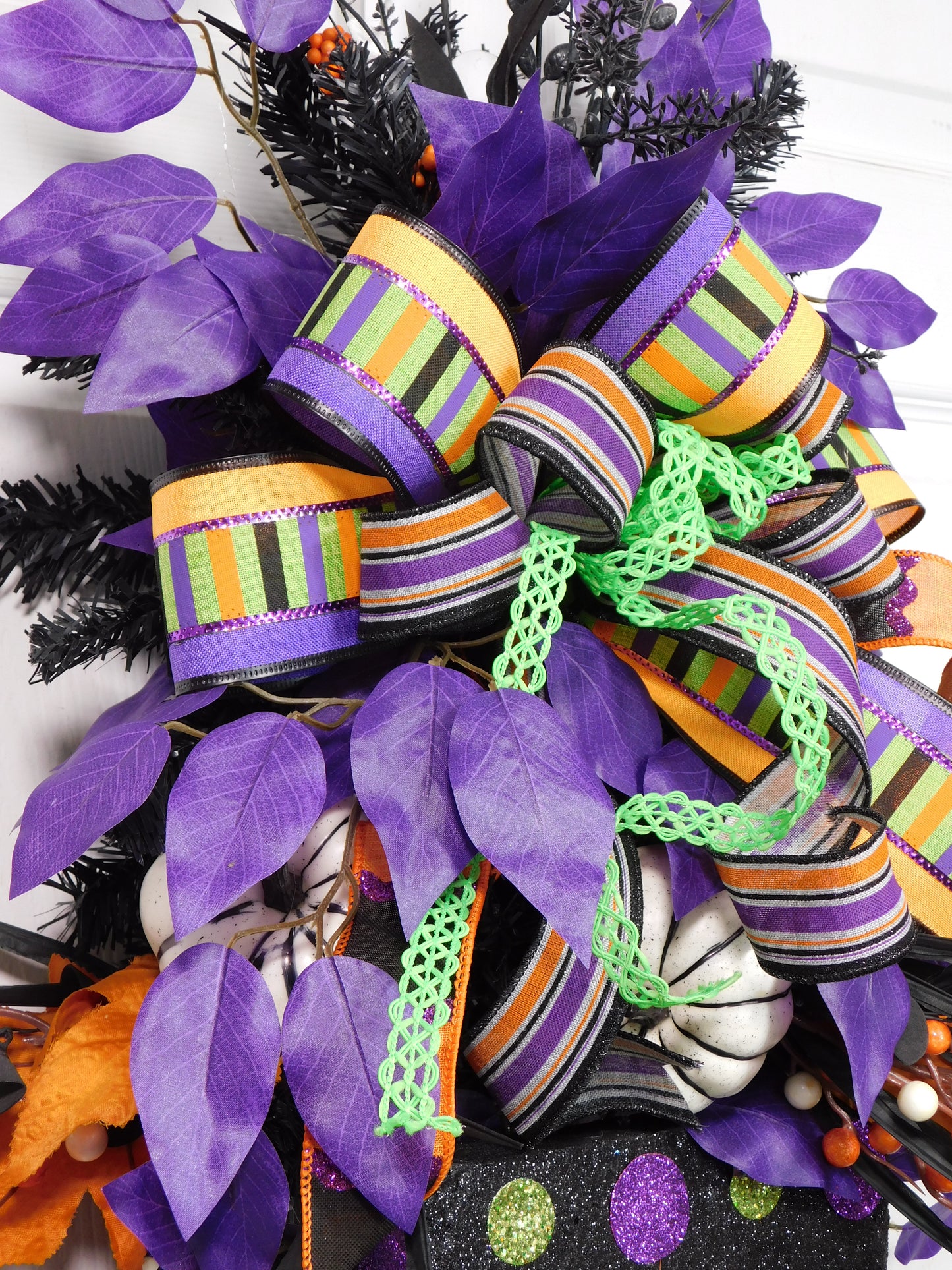 Festive Halloween Jack-o'-Lantern Door Swag with Purple & Orange Ribbon, Witch Hat Decor, Halloween Wall Hanging